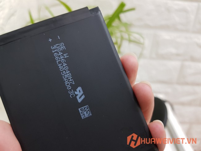 Thay pin Huawei Mate 10, Mate 10 Pro chính hãng